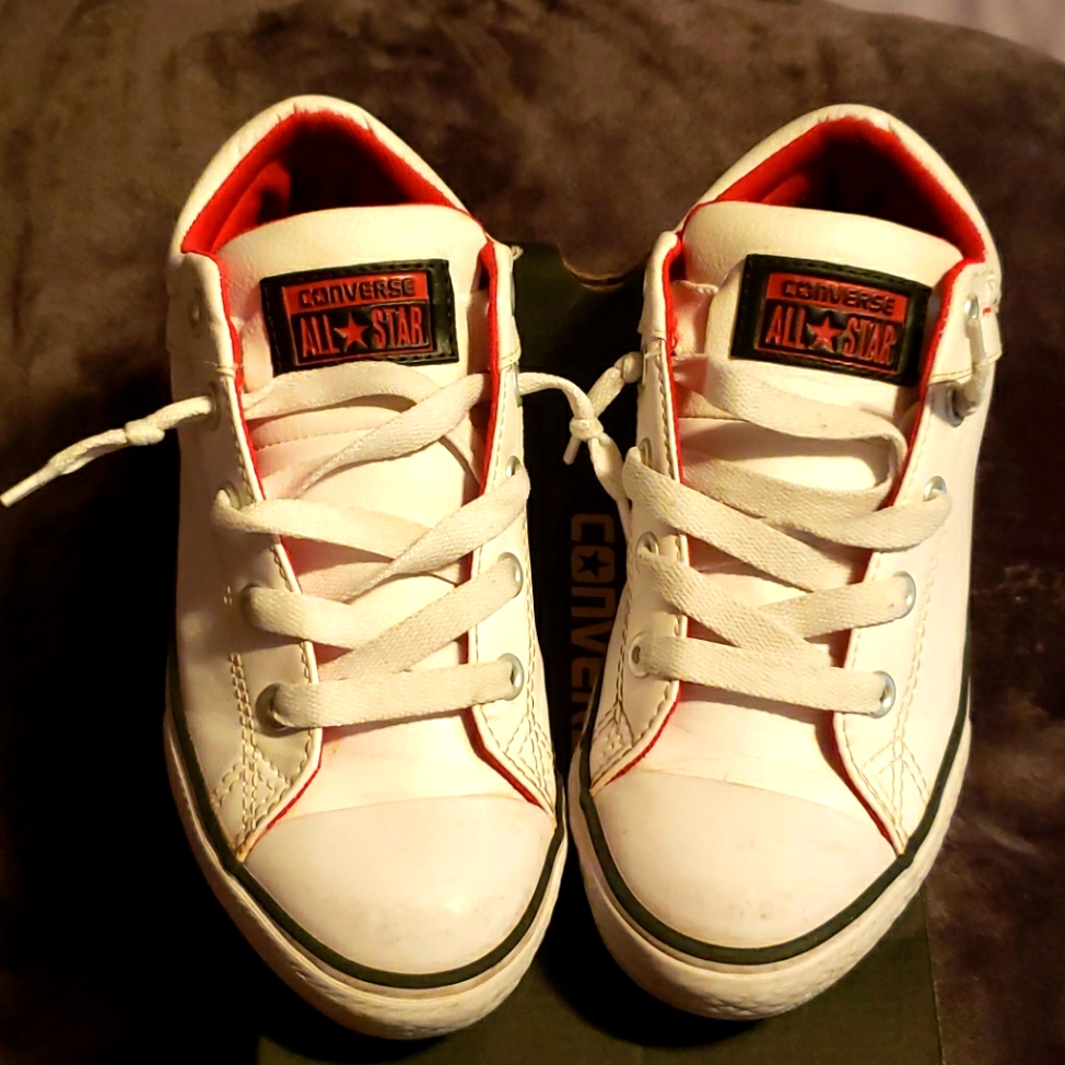 Converse Boys Ct Highstreet White Size 4 Converse Boys Ct Highstreet White Size 4
